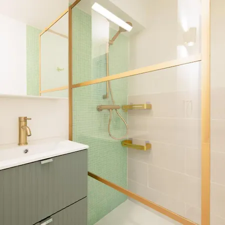 Апартаменты 2 Chambres, Proche Des Plages, Parking Фрежюс
