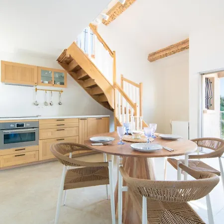 Apartman 2 Chambres, Proche Des Plages, Parking