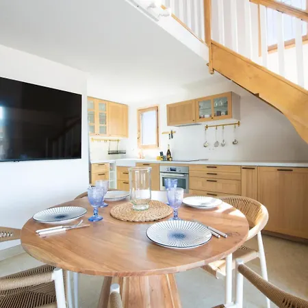 Apartman 2 Chambres, Proche Des Plages, Parking